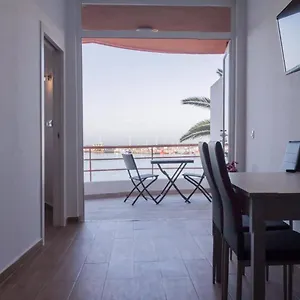 https://paseo-martimo-los-cristianos-over-the-sea.tenerifehoteles.net